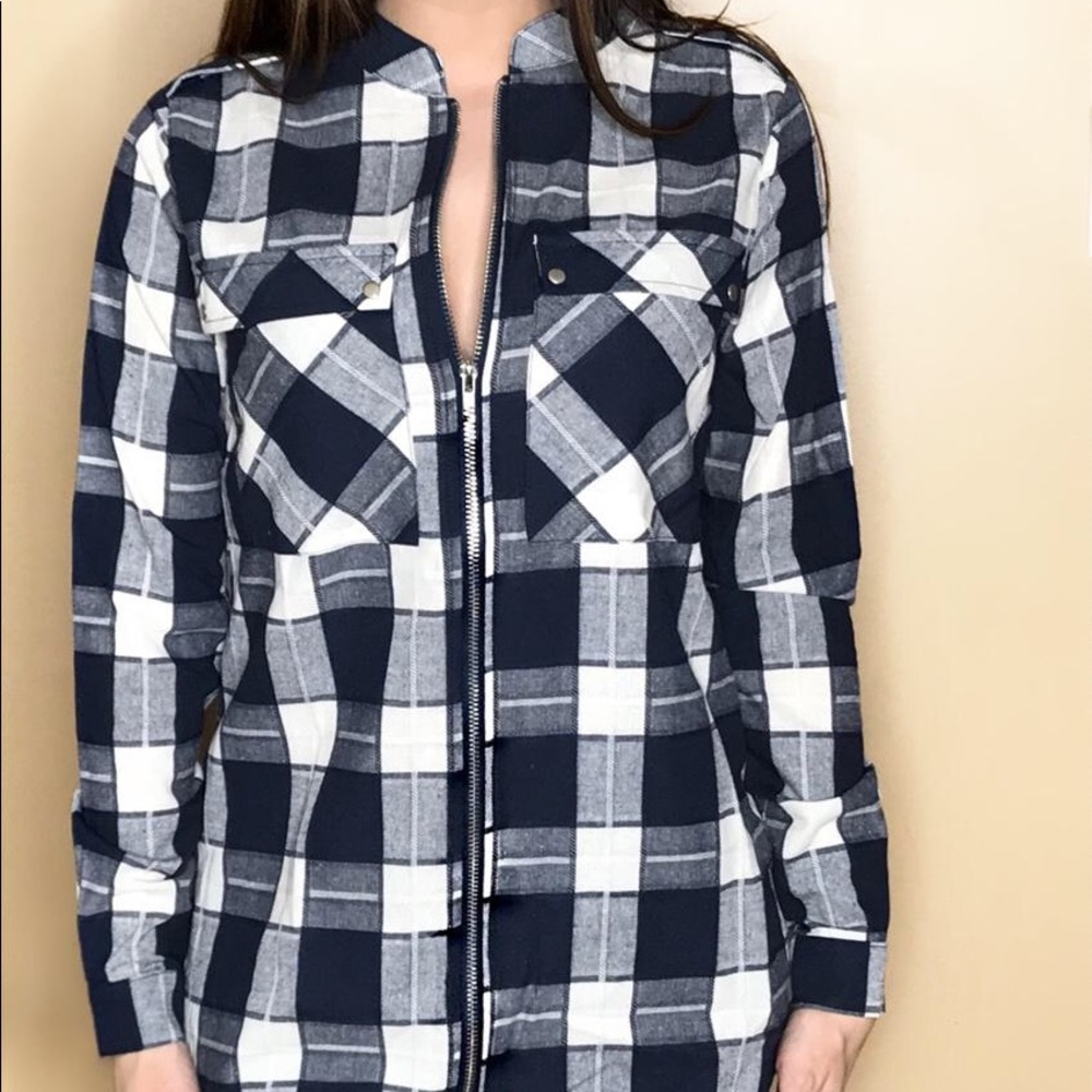 2 LEFT! Zip up navy plaid shirt - Picture 7 of 8